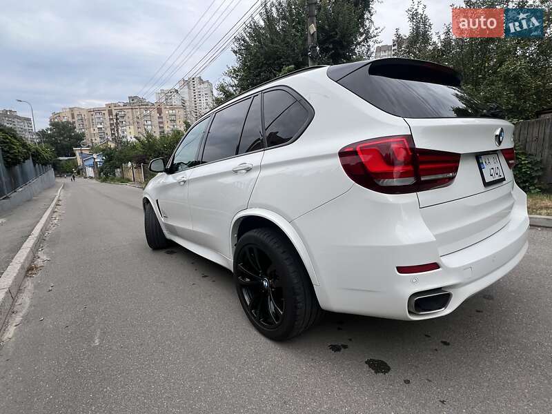 Позашляховик / Кросовер BMW X5 2014 в Києві