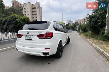 Позашляховик / Кросовер BMW X5 2014 в 