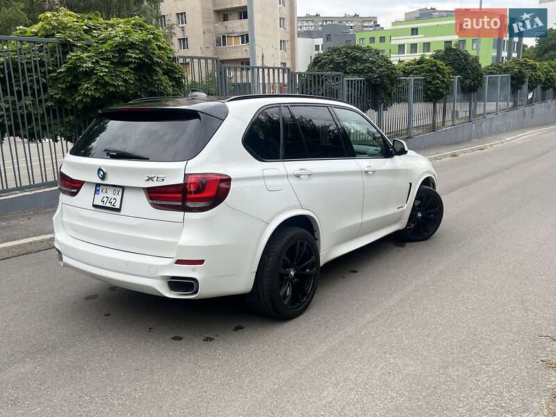 Позашляховик / Кросовер BMW X5 2014 в Києві
