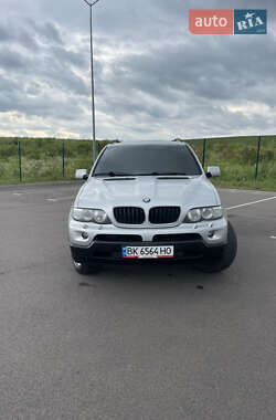 Внедорожник / Кроссовер BMW X5 2004 в Ровно