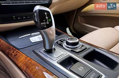 Внедорожник / Кроссовер BMW X5 2012 в 