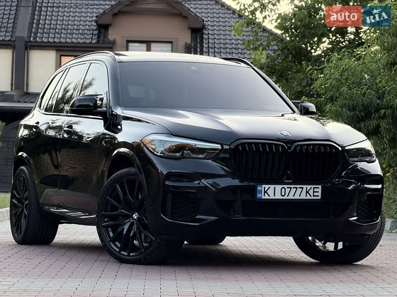 Внедорожник / Кроссовер BMW X5 2021 в Киеве