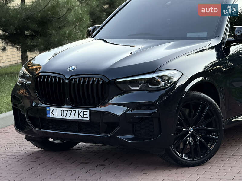 Внедорожник / Кроссовер BMW X5 2021 в Киеве