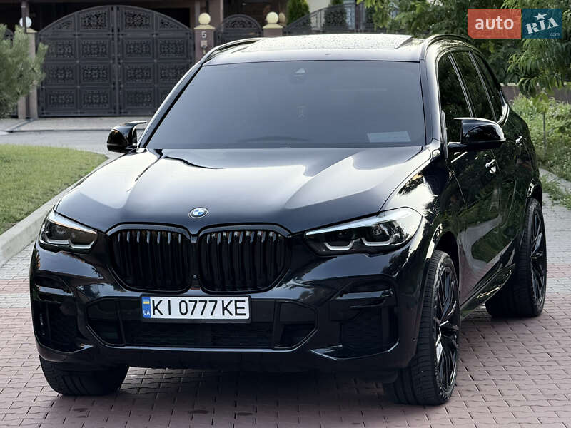 Внедорожник / Кроссовер BMW X5 2021 в Киеве