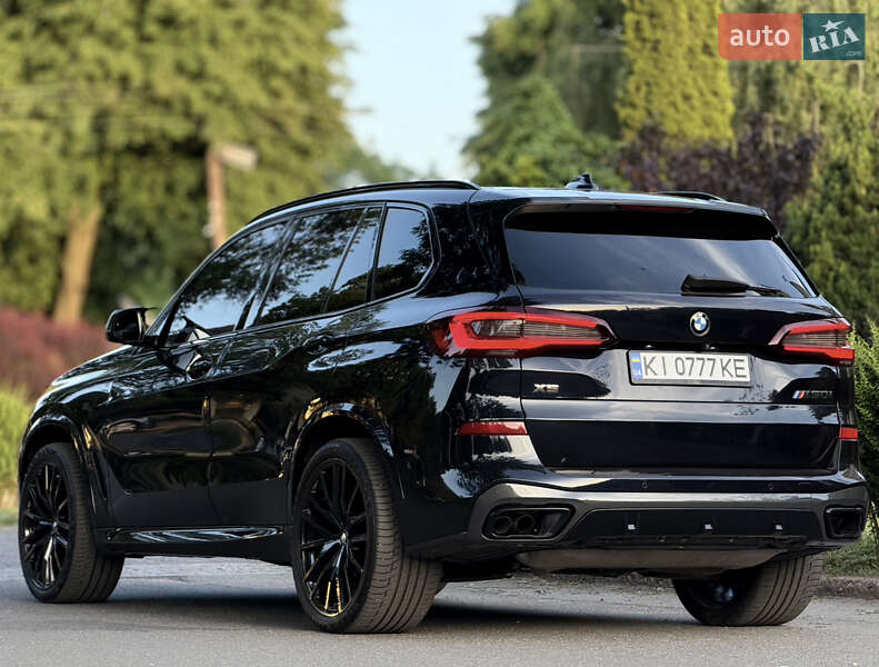 Внедорожник / Кроссовер BMW X5 2021 в Киеве
