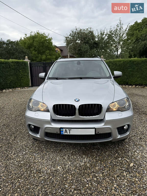 Внедорожник / Кроссовер BMW X5 2011 в Косове