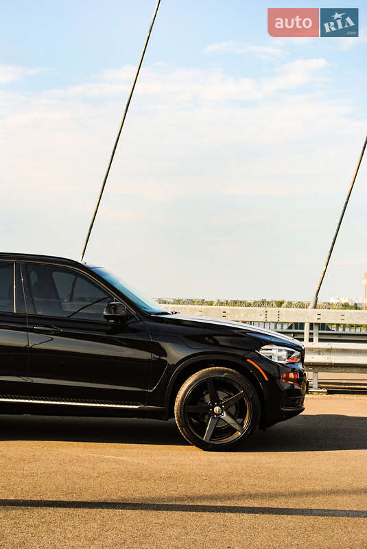 Внедорожник / Кроссовер BMW X5 2014 в Киеве
