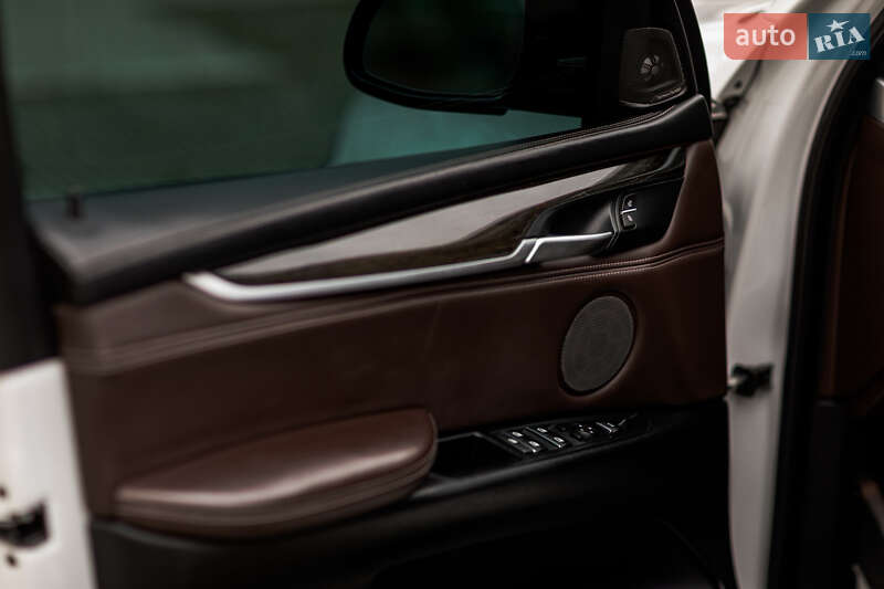 Внедорожник / Кроссовер BMW X5 2014 в Львове