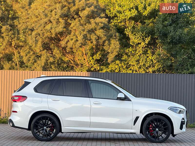 Позашляховик / Кросовер BMW X5 2020 в Луцьку