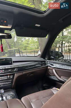 Позашляховик / Кросовер BMW X5 2016 в 