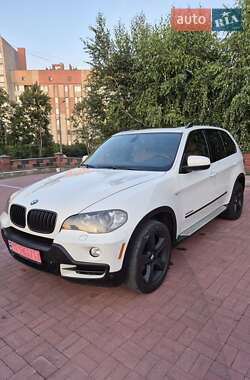 Внедорожник / Кроссовер BMW X5 2010 в Ровно