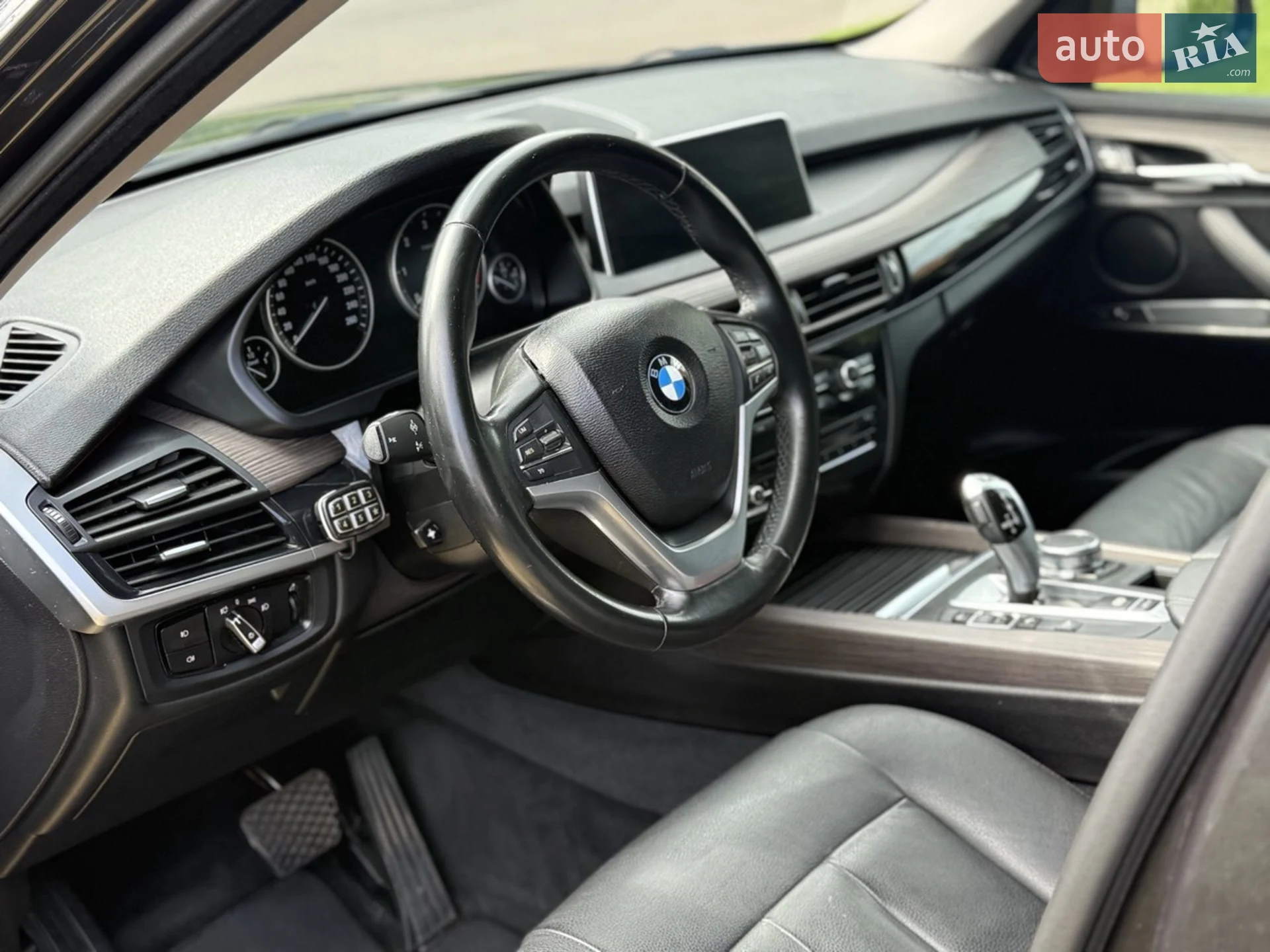 2016 BMW X5 - мініатюра 3