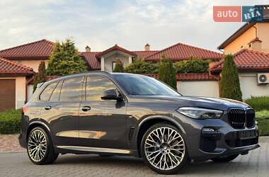 Позашляховик / Кросовер BMW X5 2019 в 
