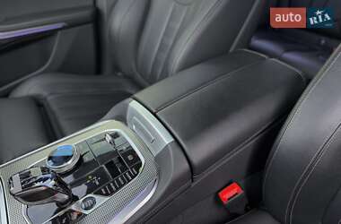 Позашляховик / Кросовер BMW X5 2019 в 