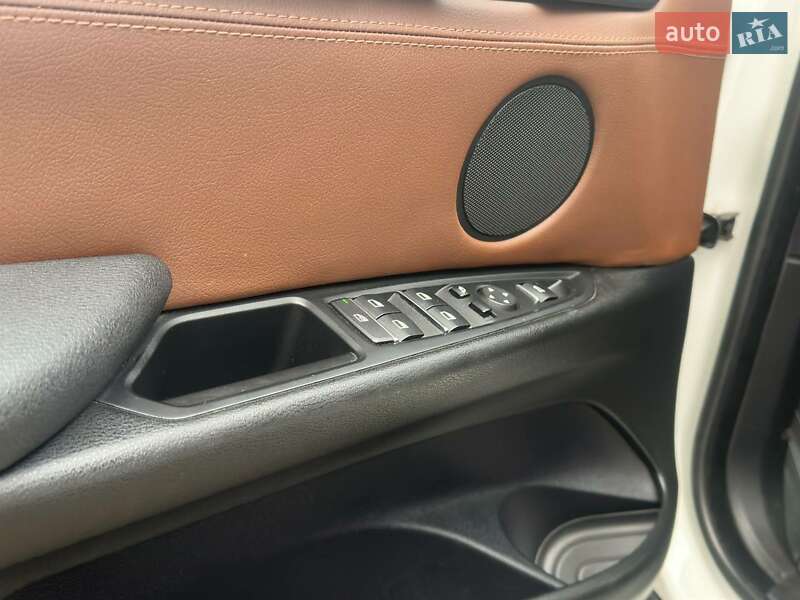 Позашляховик / Кросовер BMW X5 2018 в Києві