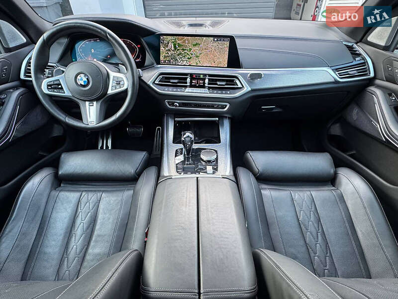 Внедорожник / Кроссовер BMW X5 2019 в Черновцах