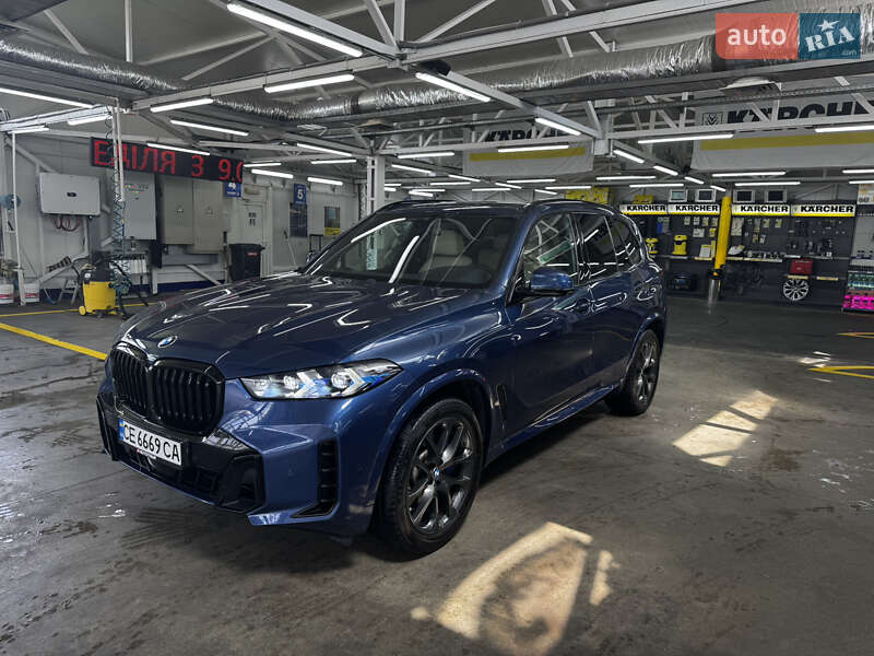 Внедорожник / Кроссовер BMW X5 2021 в 