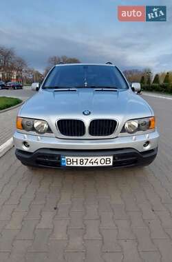 Внедорожник / Кроссовер BMW X5 2002 в Измаиле