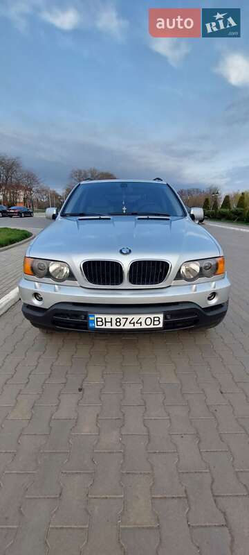 Внедорожник / Кроссовер BMW X5 2002 в Измаиле