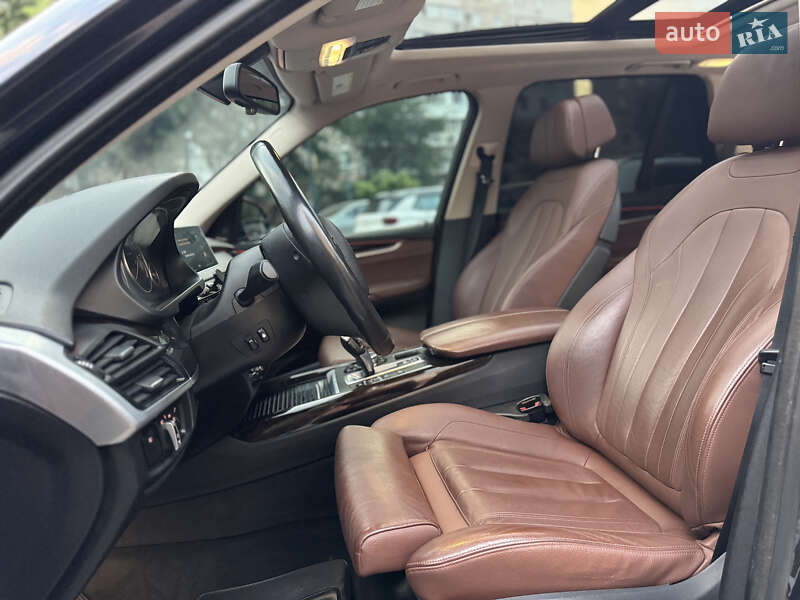 Внедорожник / Кроссовер BMW X5 2015 в Запорожье