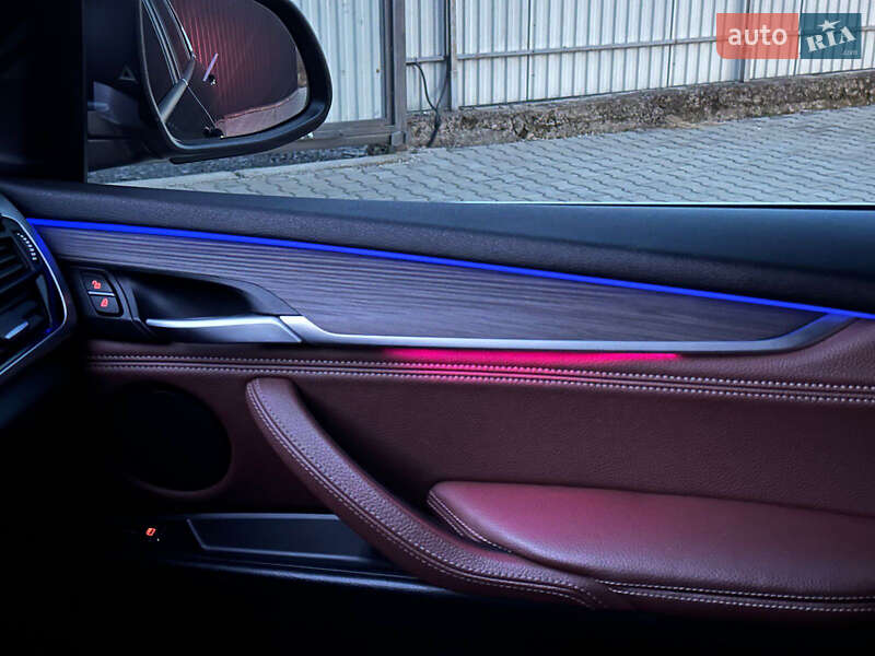 Позашляховик / Кросовер BMW X5 2017 в Ужгороді