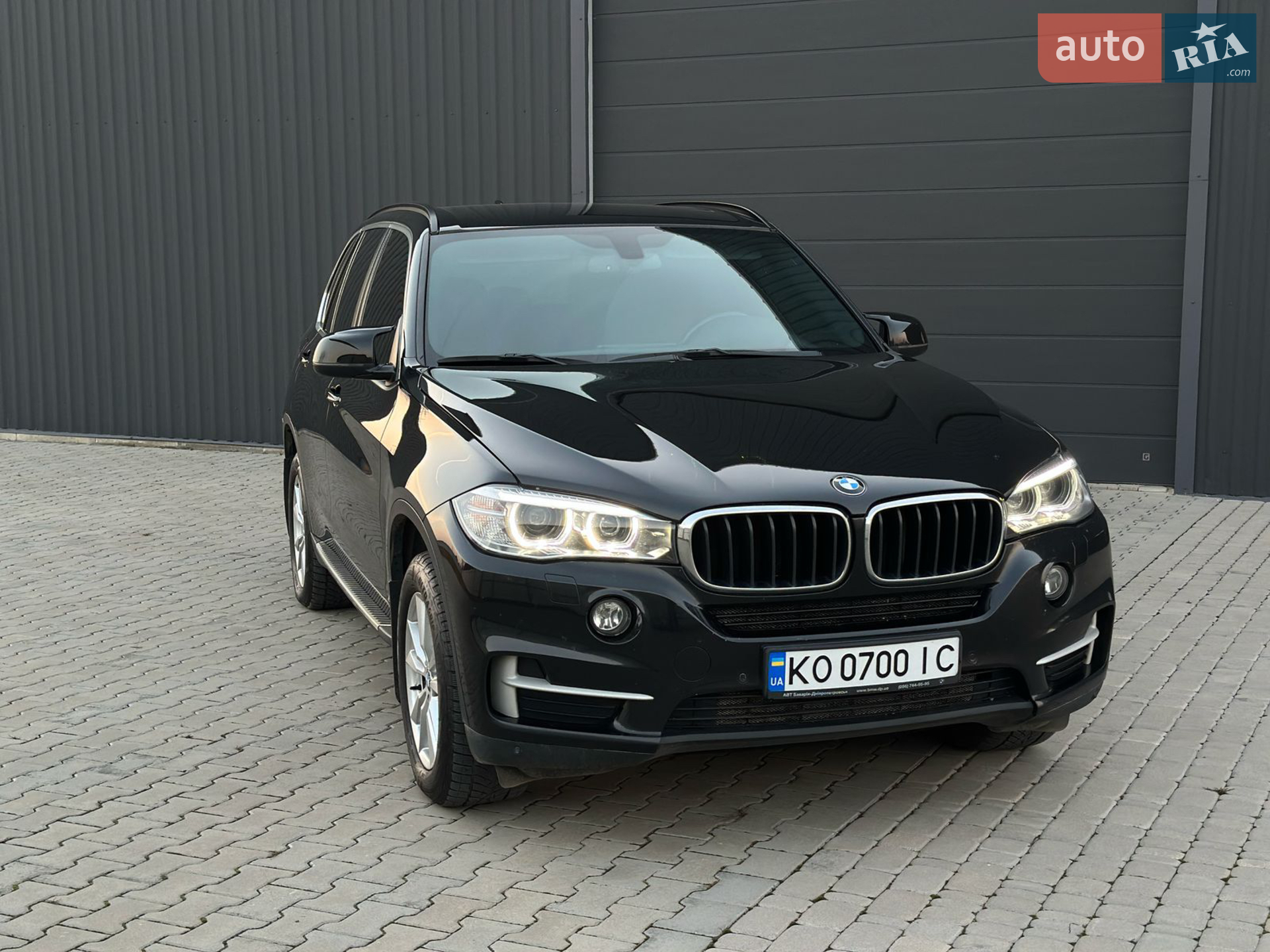 2017 BMW X5 - мініатюра 15