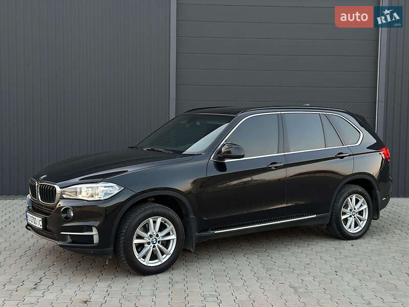 Позашляховик / Кросовер BMW X5 2017 в Ужгороді