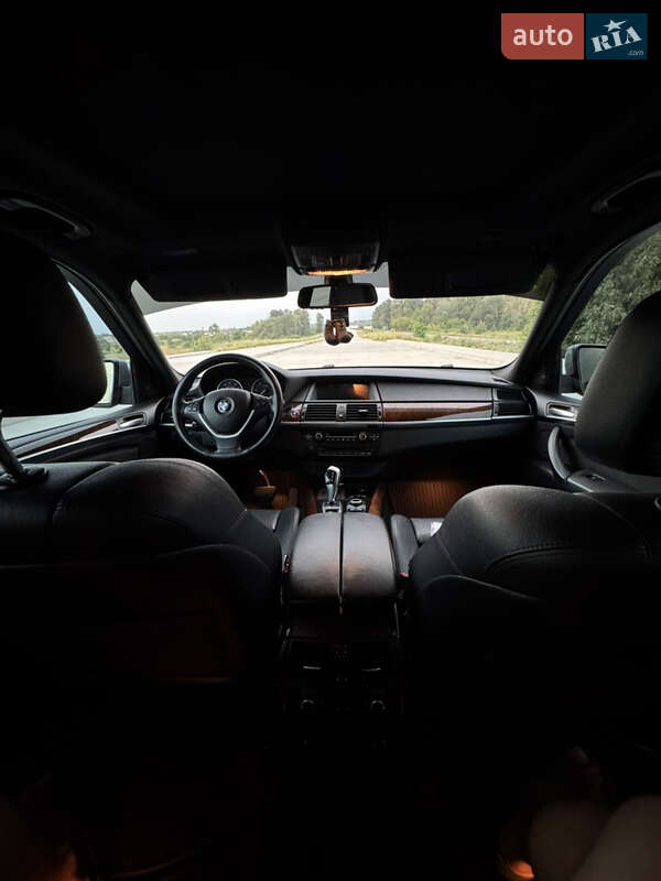 Позашляховик / Кросовер BMW X5 2011 в Полтаві