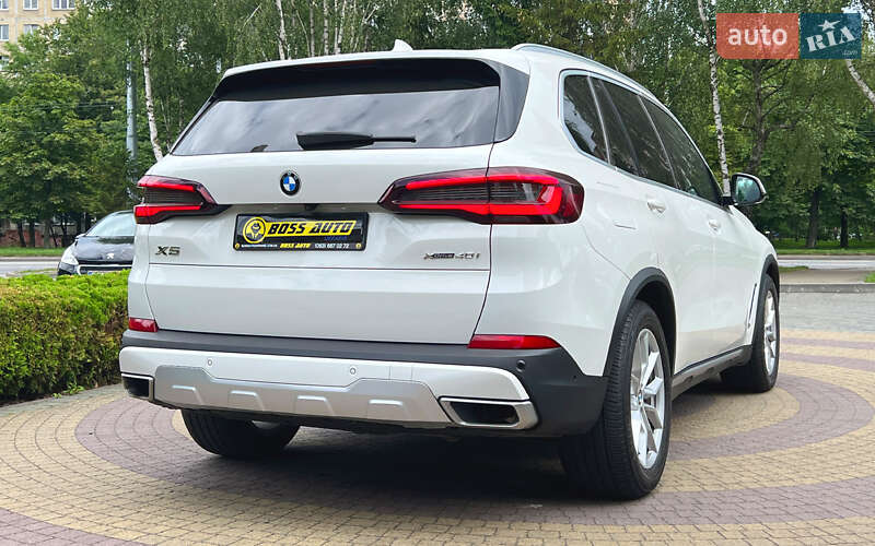 Позашляховик / Кросовер BMW X5 2020 в Львові