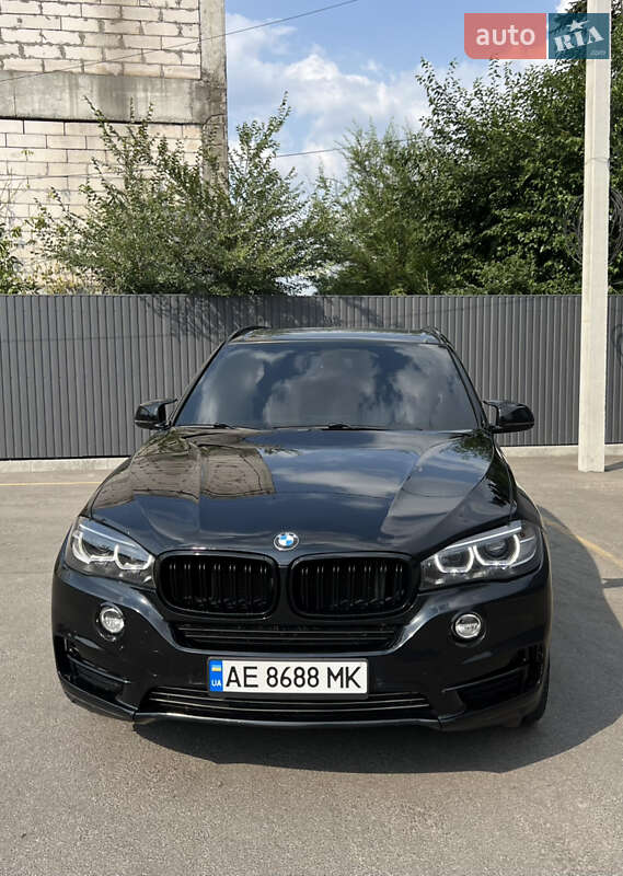 Внедорожник / Кроссовер BMW X5 2014 в Днепре