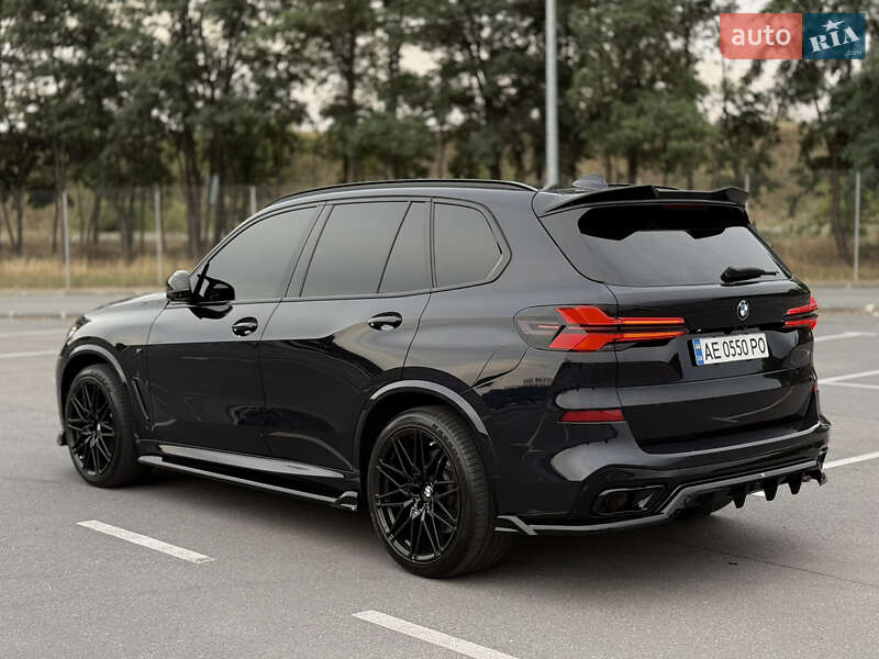 Позашляховик / Кросовер BMW X5 2021 в Дніпрі