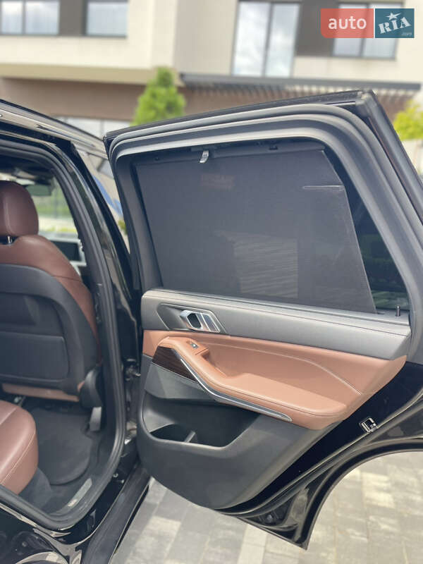 Внедорожник / Кроссовер BMW X5 2019 в Ужгороде