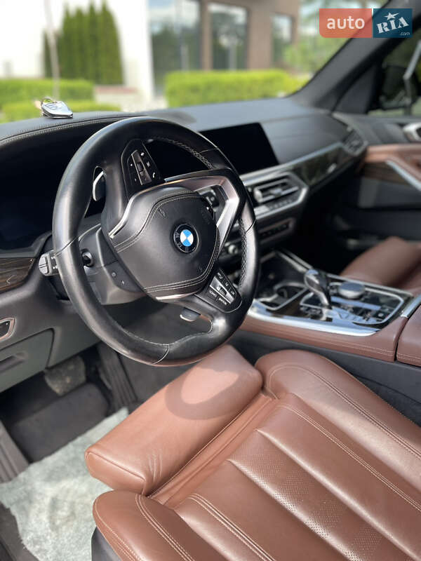 Внедорожник / Кроссовер BMW X5 2019 в Ужгороде