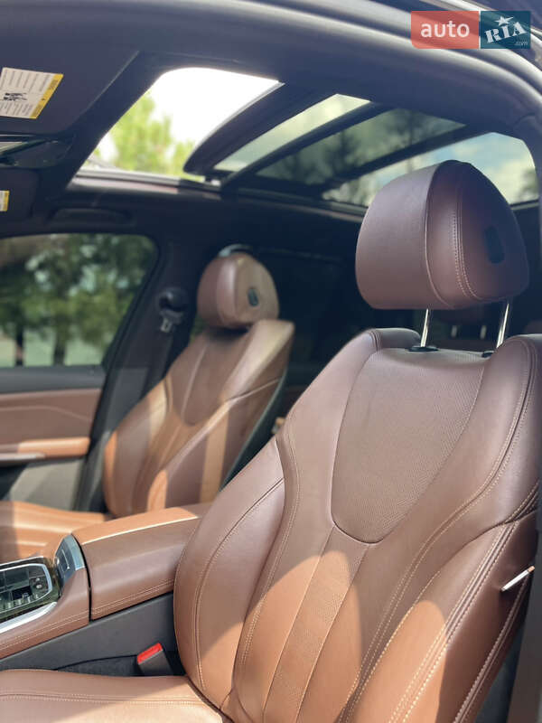 Внедорожник / Кроссовер BMW X5 2019 в Ужгороде