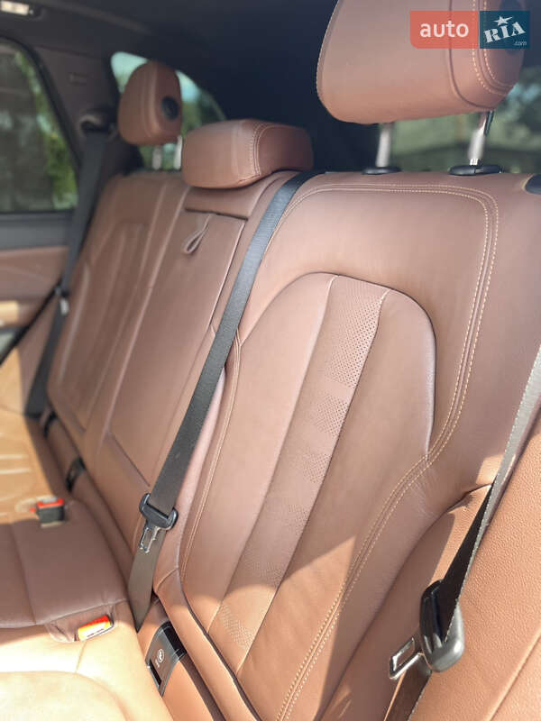 Внедорожник / Кроссовер BMW X5 2019 в Ужгороде