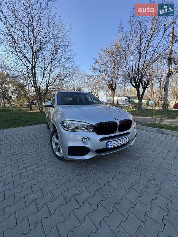 Внедорожник / Кроссовер BMW X5 2015 в Черновцах