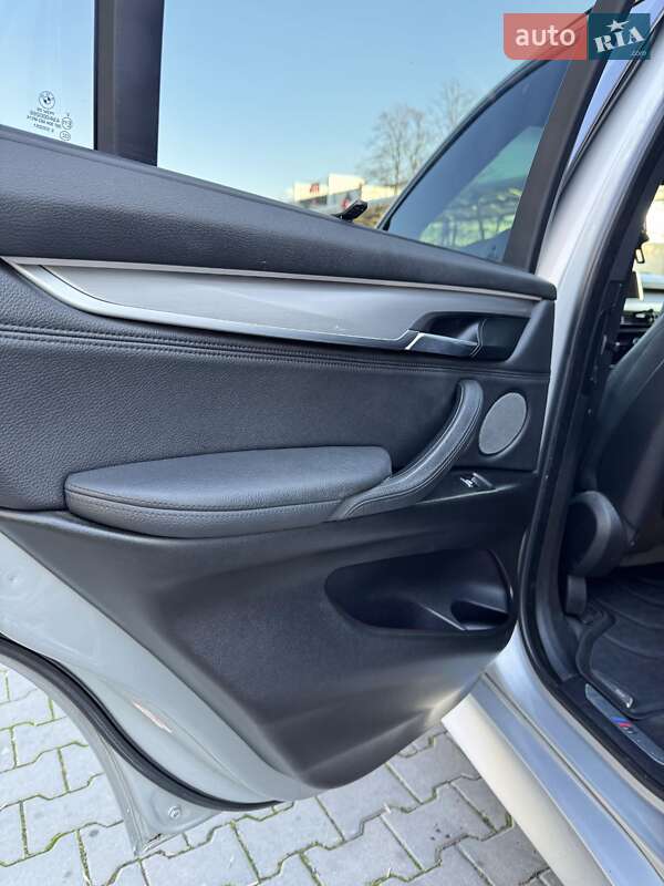 Внедорожник / Кроссовер BMW X5 2015 в Черновцах