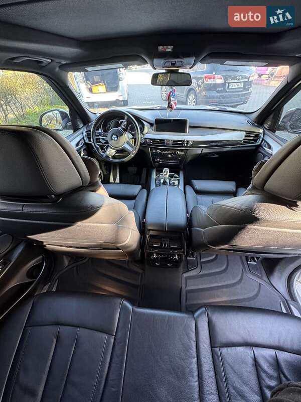 Внедорожник / Кроссовер BMW X5 2015 в Черновцах