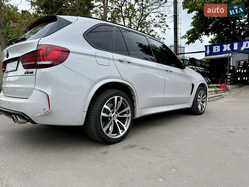 Внедорожник / Кроссовер BMW X5 2015 в Одессе