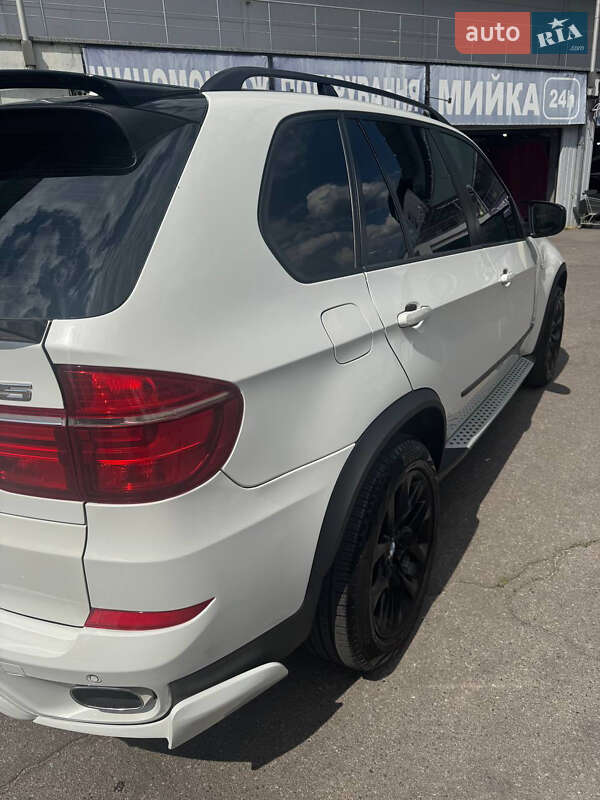 Внедорожник / Кроссовер BMW X5 2012 в Киеве