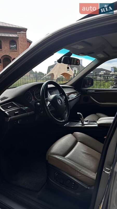 Внедорожник / Кроссовер BMW X5 2009 в Львове