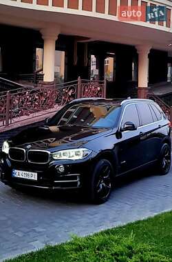 Позашляховик / Кросовер BMW X5 2017 в 