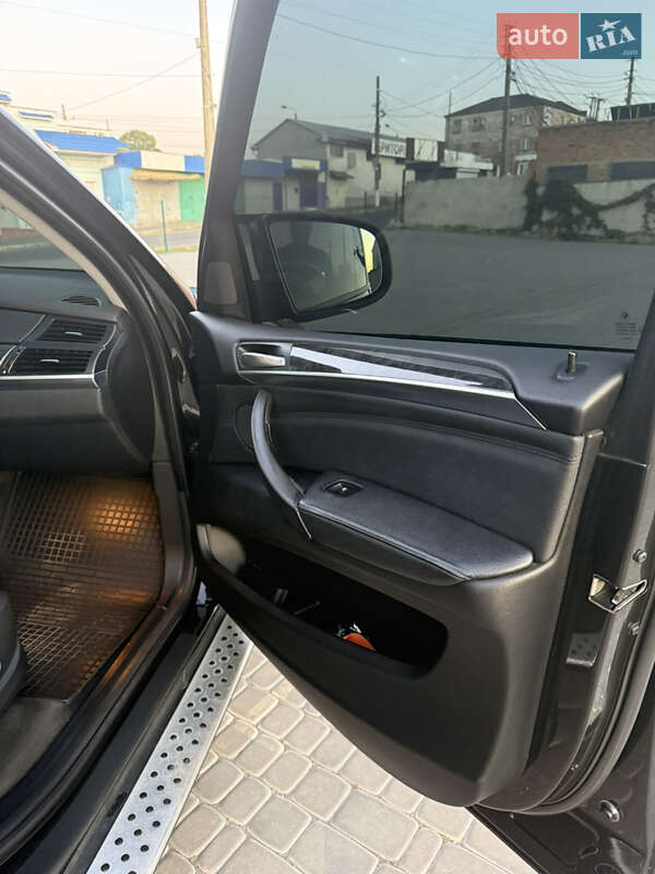 Внедорожник / Кроссовер BMW X5 2008 в Первомайске