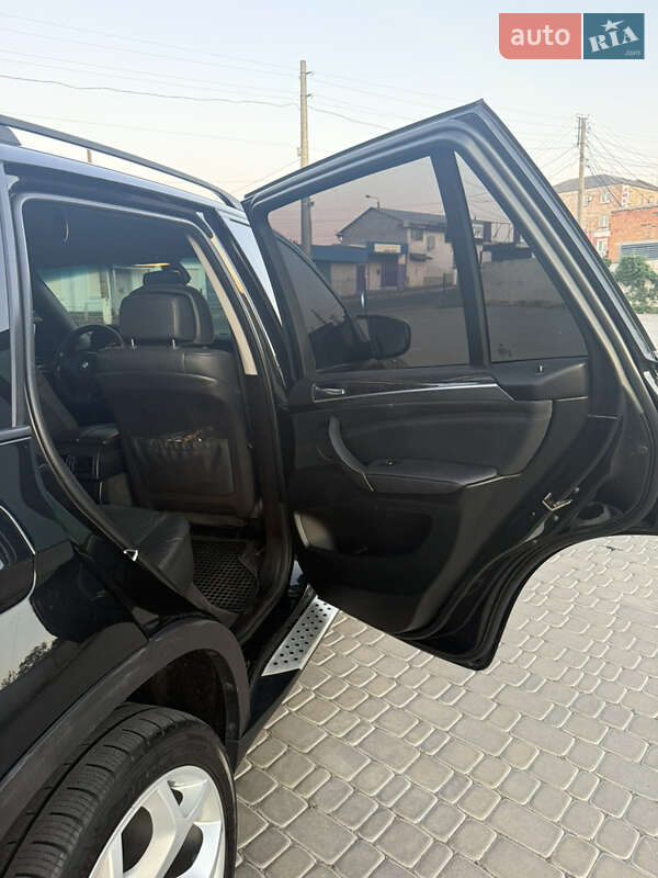 Внедорожник / Кроссовер BMW X5 2008 в Первомайске