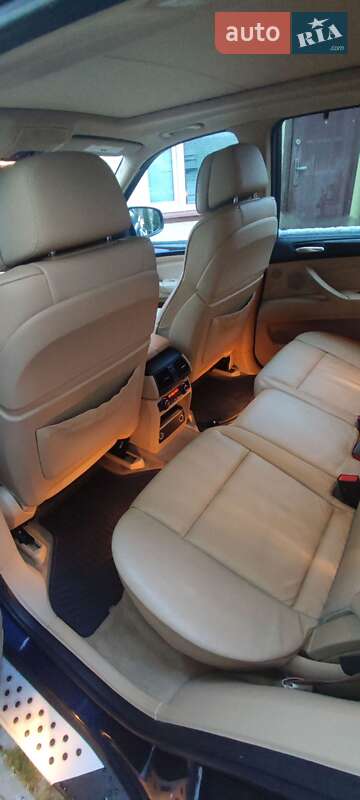 Позашляховик / Кросовер BMW X5 2011 в Ковелі