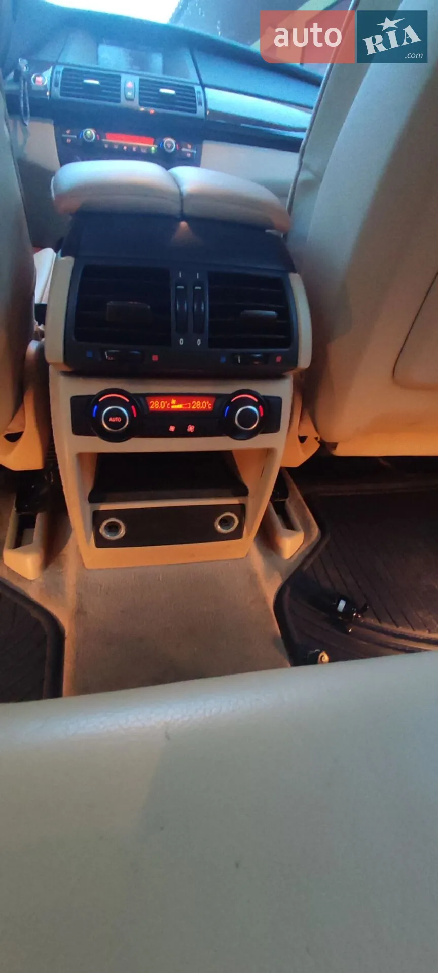 2011 BMW X5 - мініатюра 15