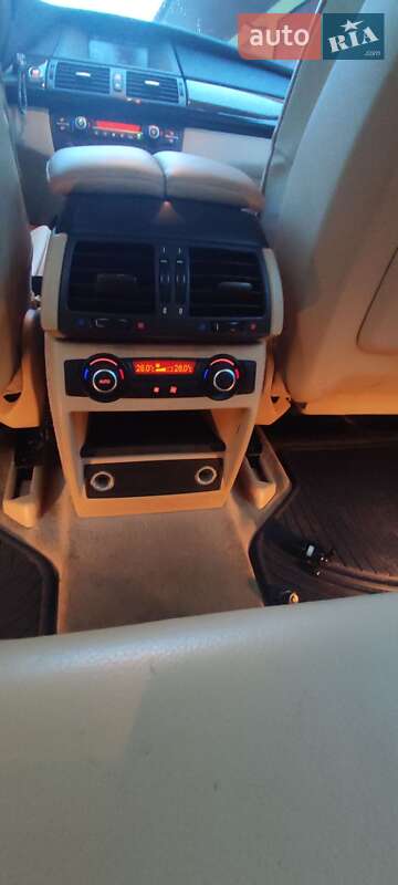 Позашляховик / Кросовер BMW X5 2011 в Ковелі