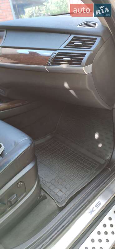 Внедорожник / Кроссовер BMW X5 2008 в Ахтырке