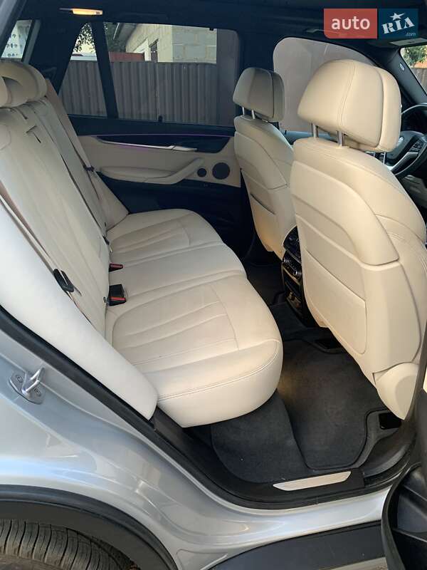 Внедорожник / Кроссовер BMW X5 2017 в Литине