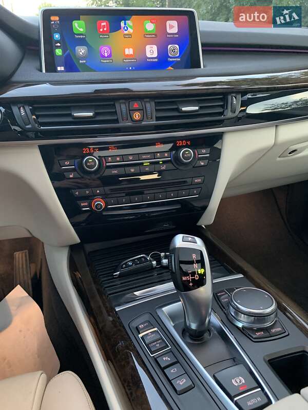 Внедорожник / Кроссовер BMW X5 2017 в Литине